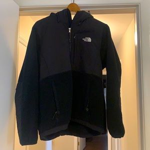 North face women’s size large DENALI